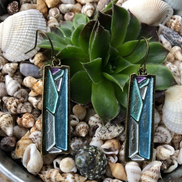 Rectangular Dangle Earrings 𝅺 - Picture 4 of 4